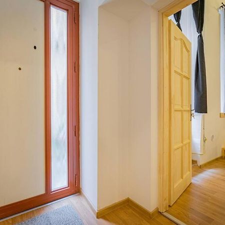 2 Bedroom Flat In The Dob Street, Venus Budapeste Exterior foto